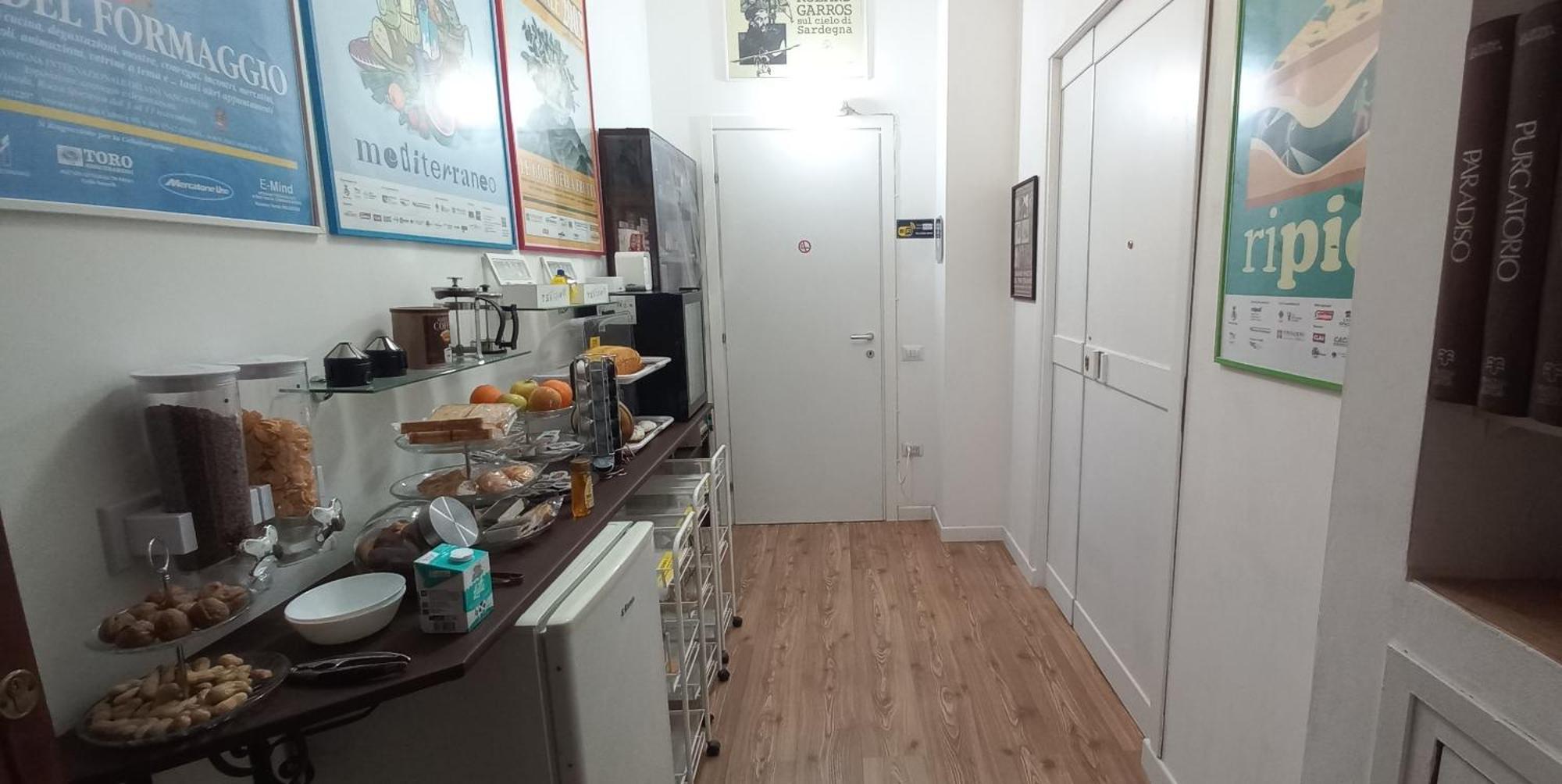 B&B Leo Cagliari Eksteriør bilde